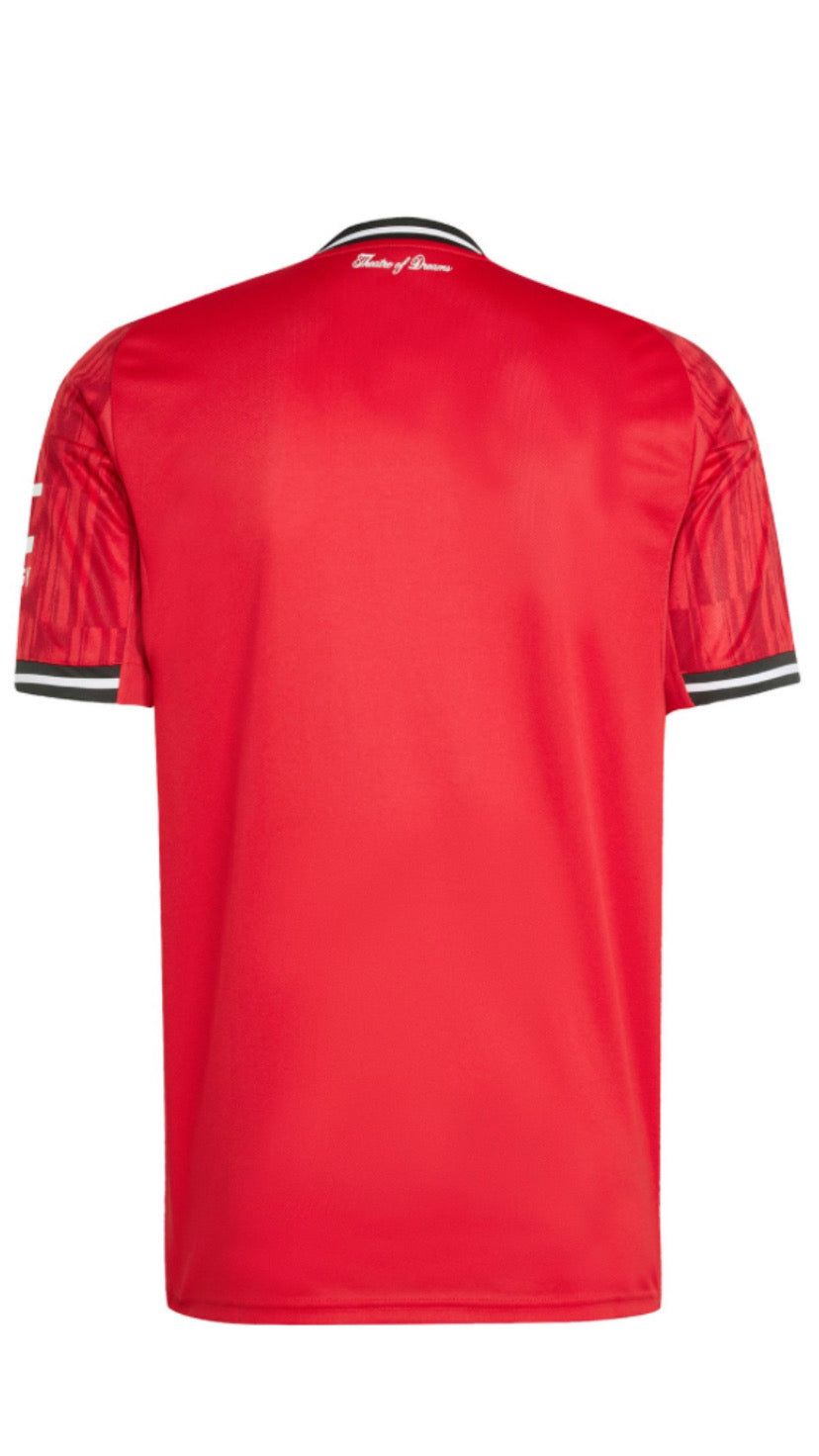 Manchester United 25/26 home jersey