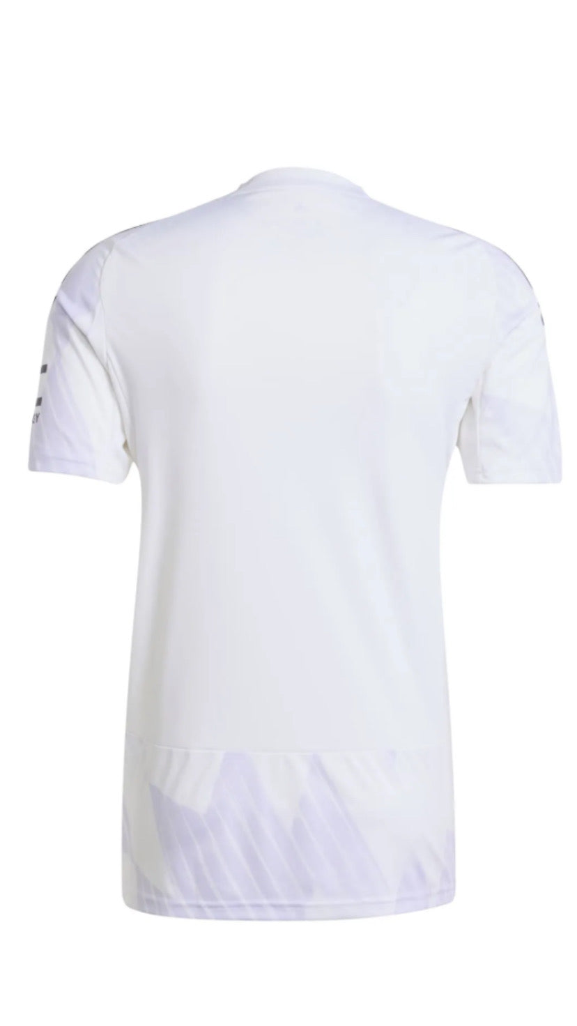 Manchester United 25/26 away jersey