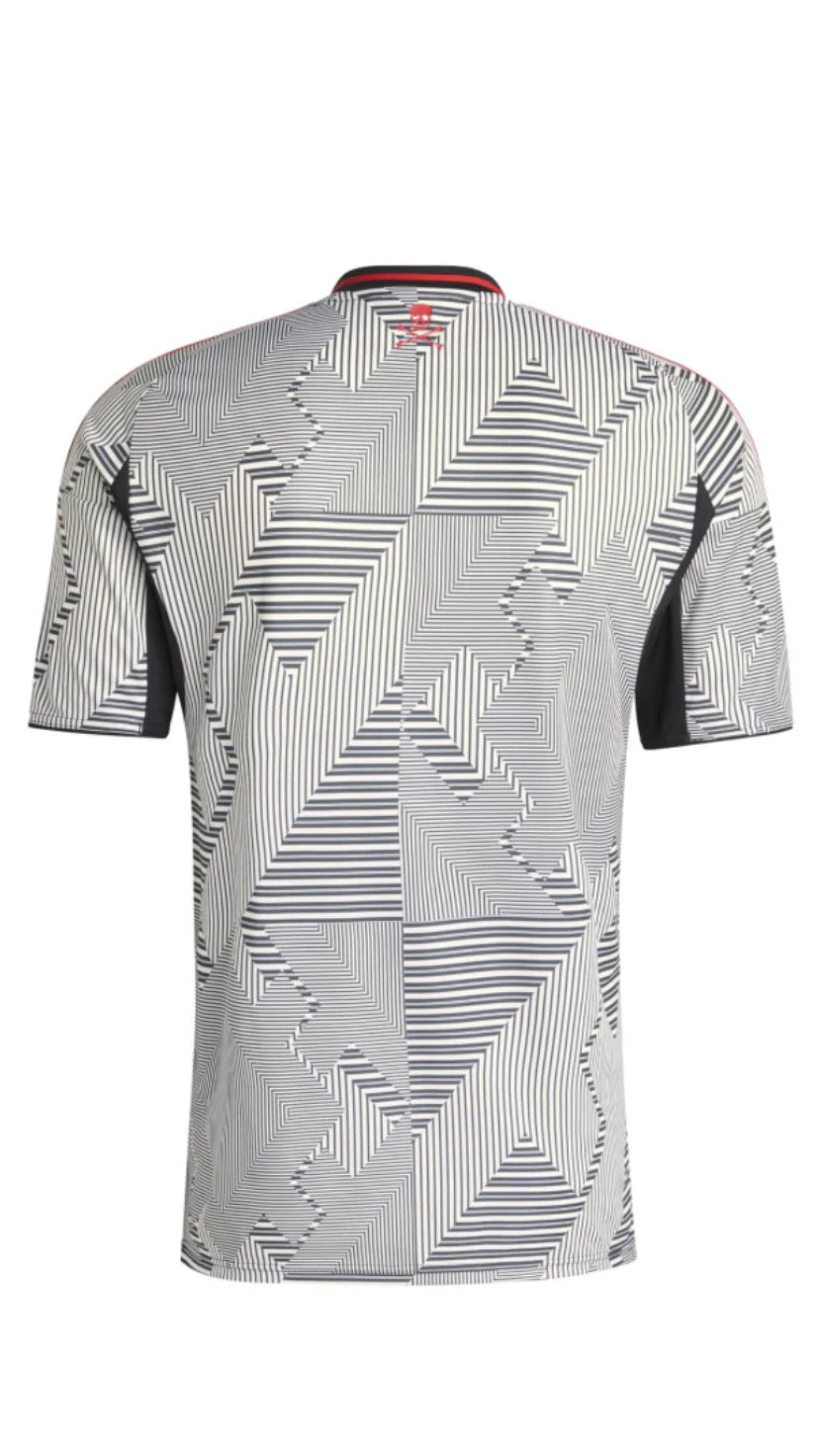 Orlando Pirates 25/26 away jersey